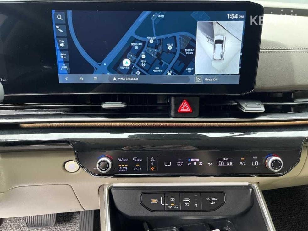 Киа The New (фейслифт) Канивал Хибрид 4-то поколениеВисок Лимузин (Канивал) 1.6 HEV 9-местен Signature - 12