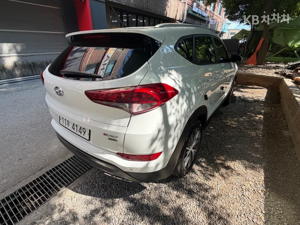 Hyundai All New TucsonDiesel(e-VGT R)2.0 4WD Premium - 8