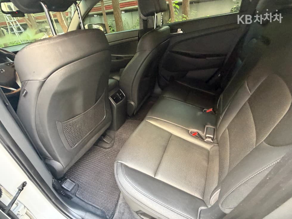 Hyundai All New TucsonDiesel(e-VGT R)2.0 4WD Premium - 12