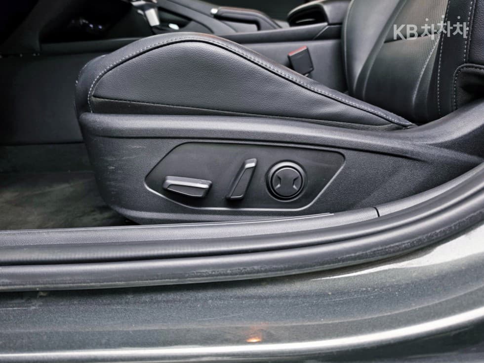 Hyundai All New Avante (Elantra)(CN7)1.6 Gasoline Modern - 14