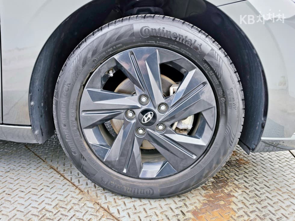Hyundai All New Avante (Elantra)(CN7)1.6 Gasoline Modern - 26