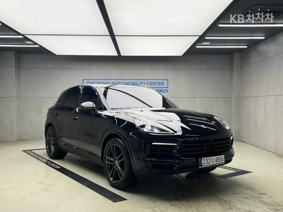 Porsche Cayenne(9Y0) 3.0 Standard - Image 1