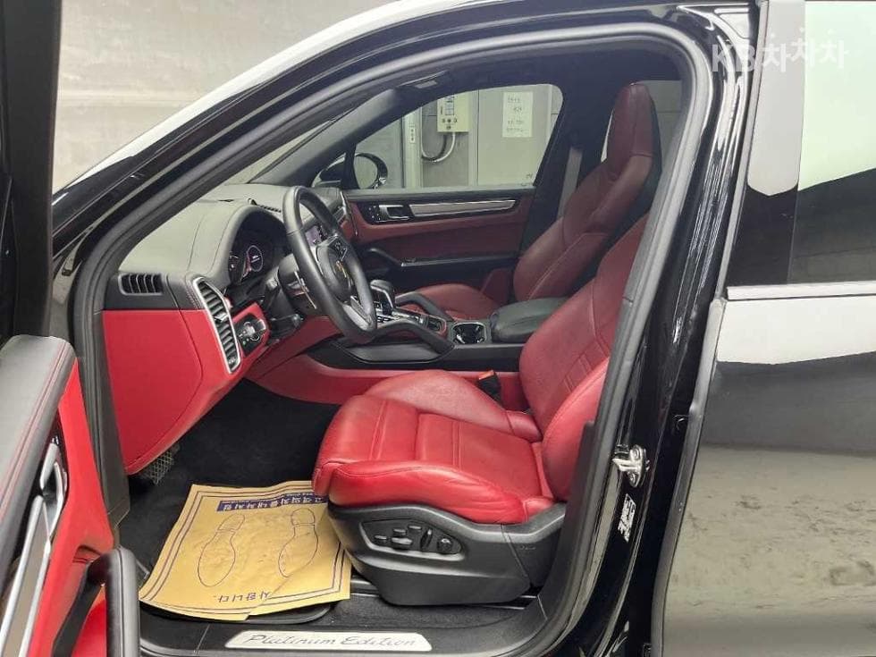 Porsche Cayenne(9Y0)3.0 Standard - 5