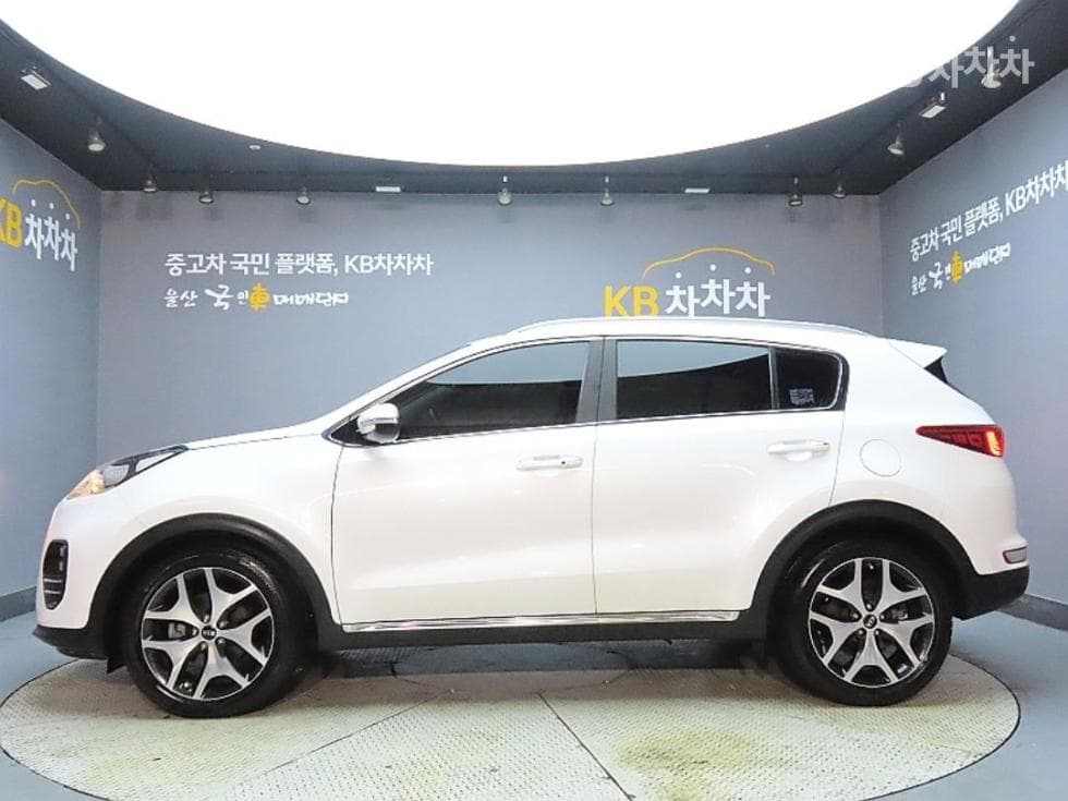 Kia Sportage 4th generationDiesel 2.0 2WD Noblesse Plus - 14