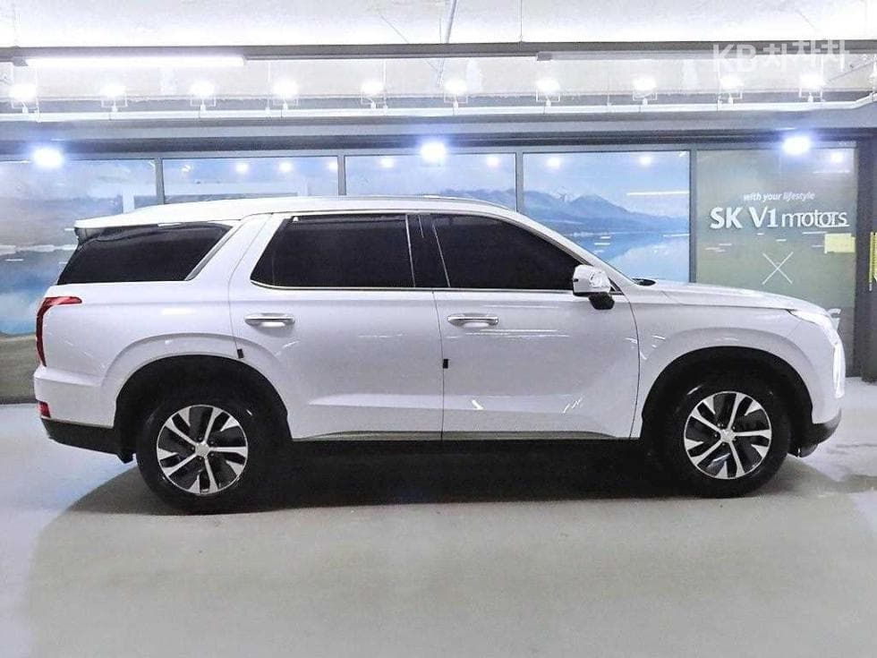 Хюндай Palisade2.2 Дизел 8-местен AWD Exclusive - 3