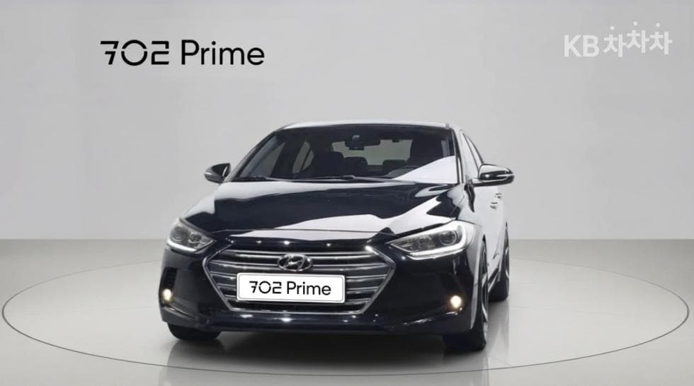 Hyundai Avante (Elantra)AD1.6 GDi Modern Special (special feature/edition) - 3