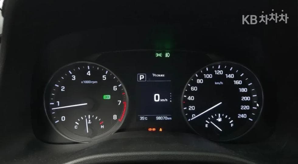Hyundai Avante (Elantra)AD1.6 GDi Modern Special (special feature/edition) - 16