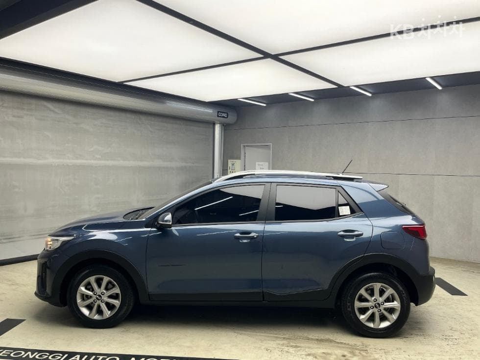 Kia StonicGasoline 1.4 MPI Deluxe - 4
