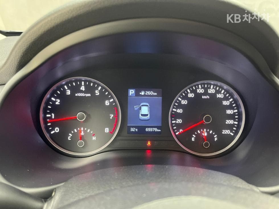 Kia StonicGasoline 1.4 MPI Deluxe - 8