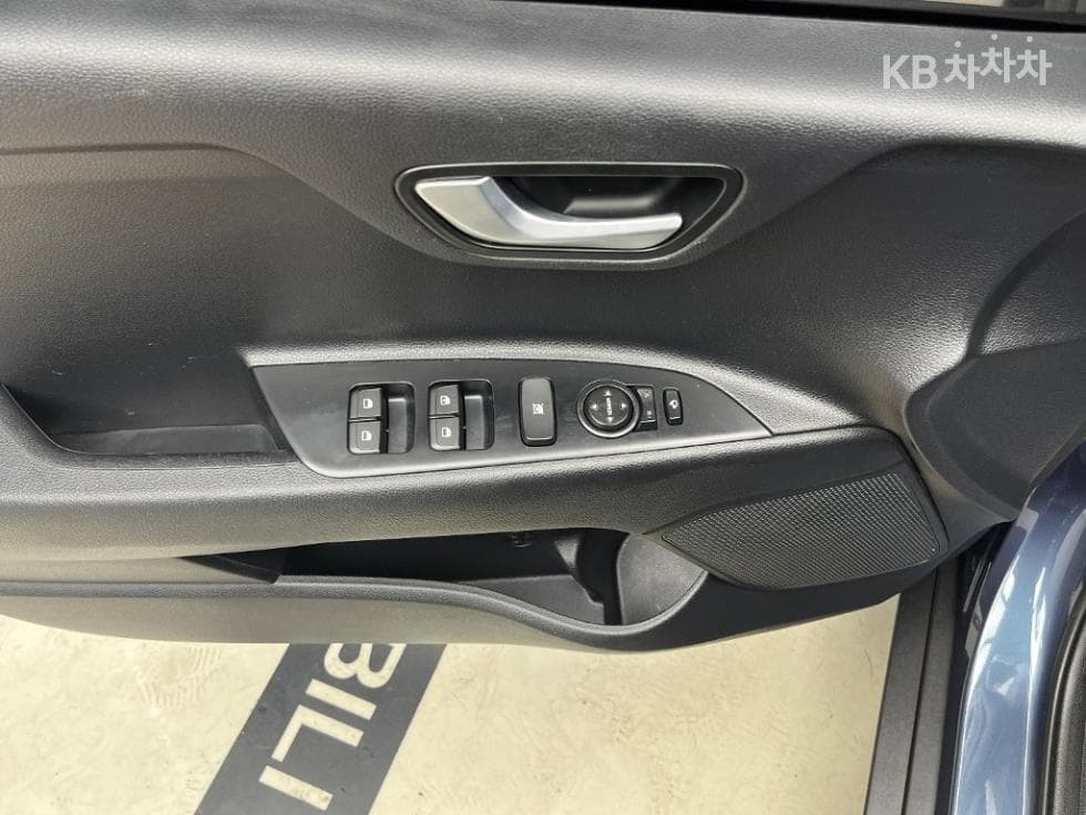 Kia StonicGasoline 1.4 MPI Deluxe - 11