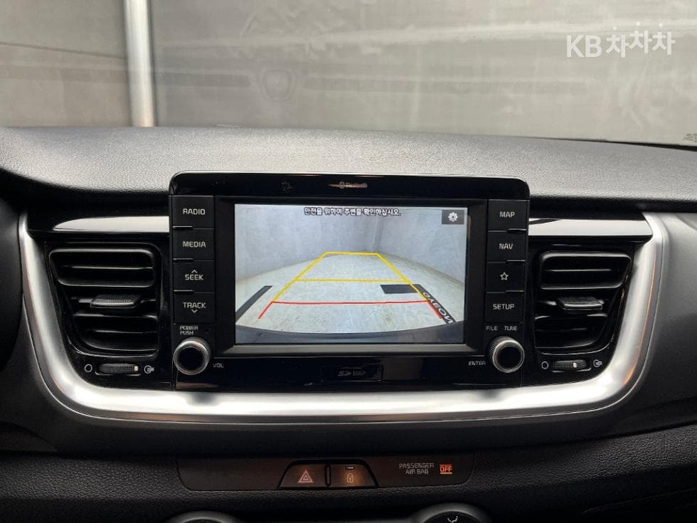Kia StonicGasoline 1.4 MPI Deluxe - 14