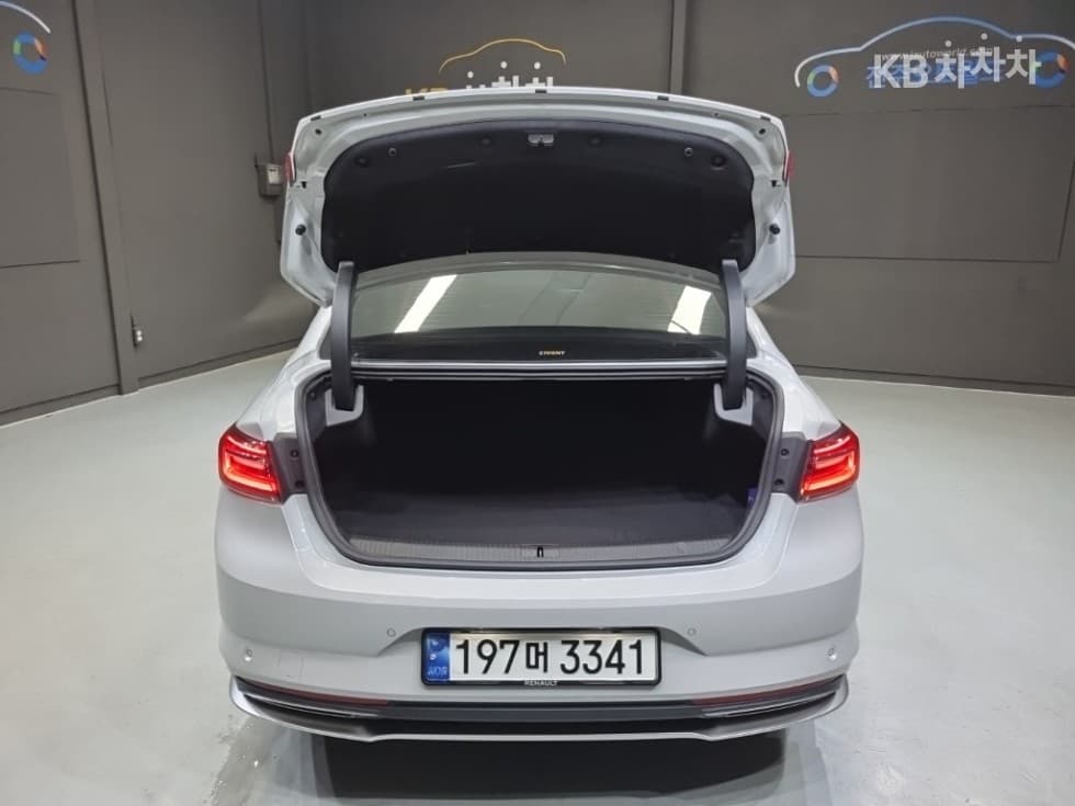 Рено Корея The New SM62.0 LPe 필 - 23