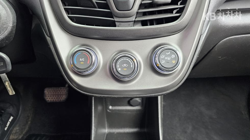 GM Korea The New (facelift) SparkLS Basic - 11