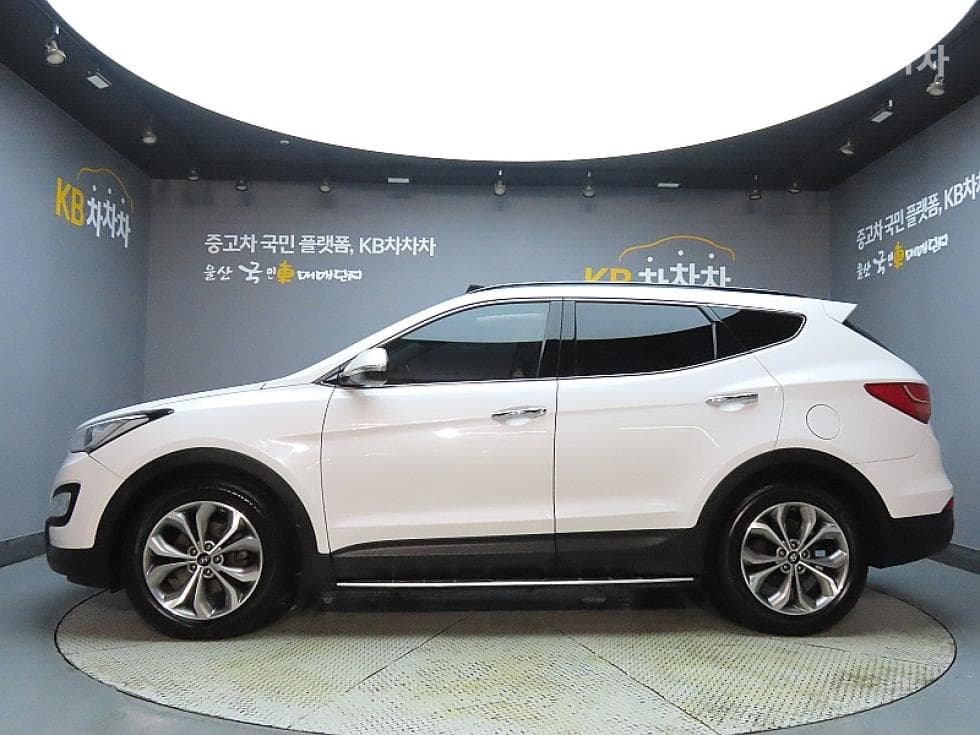 Hyundai Santa Fe DMHyundai R-engine 2.0 diesel 2WD EXCLUSIVE Special (special feature/edition) - 5