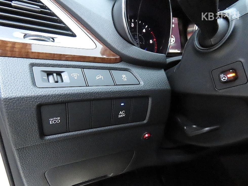 Hyundai Santa Fe DMHyundai R-engine 2.0 diesel 2WD EXCLUSIVE Special (special feature/edition) - 12