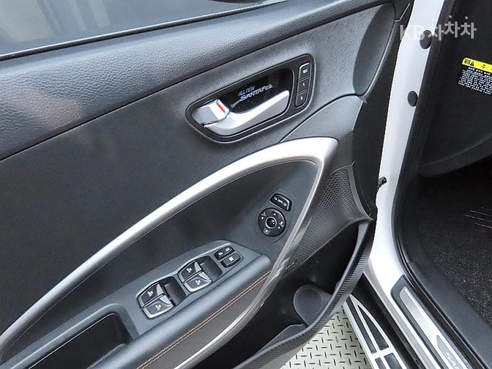 Hyundai Santa Fe DMHyundai R-engine 2.0 diesel 2WD EXCLUSIVE Special (special feature/edition) - 13
