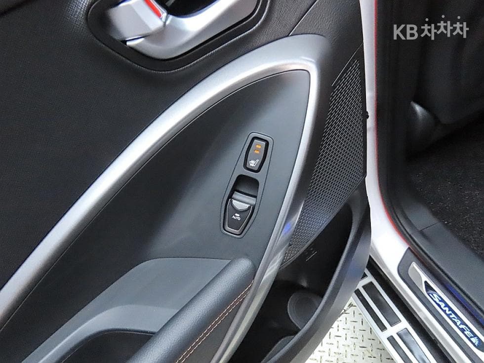 Hyundai Santa Fe DMHyundai R-engine 2.0 diesel 2WD EXCLUSIVE Special (special feature/edition) - 18