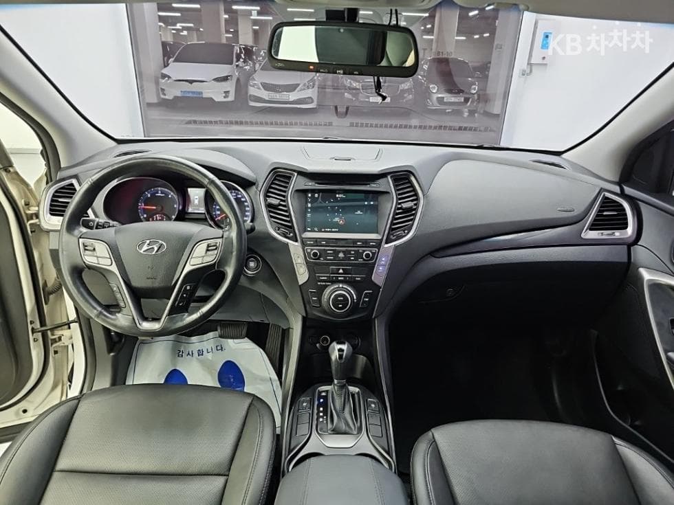 Hyundai Santa Fe DMHyundai R-engine 2.0 diesel 2WD PREMIUM Standard - 7