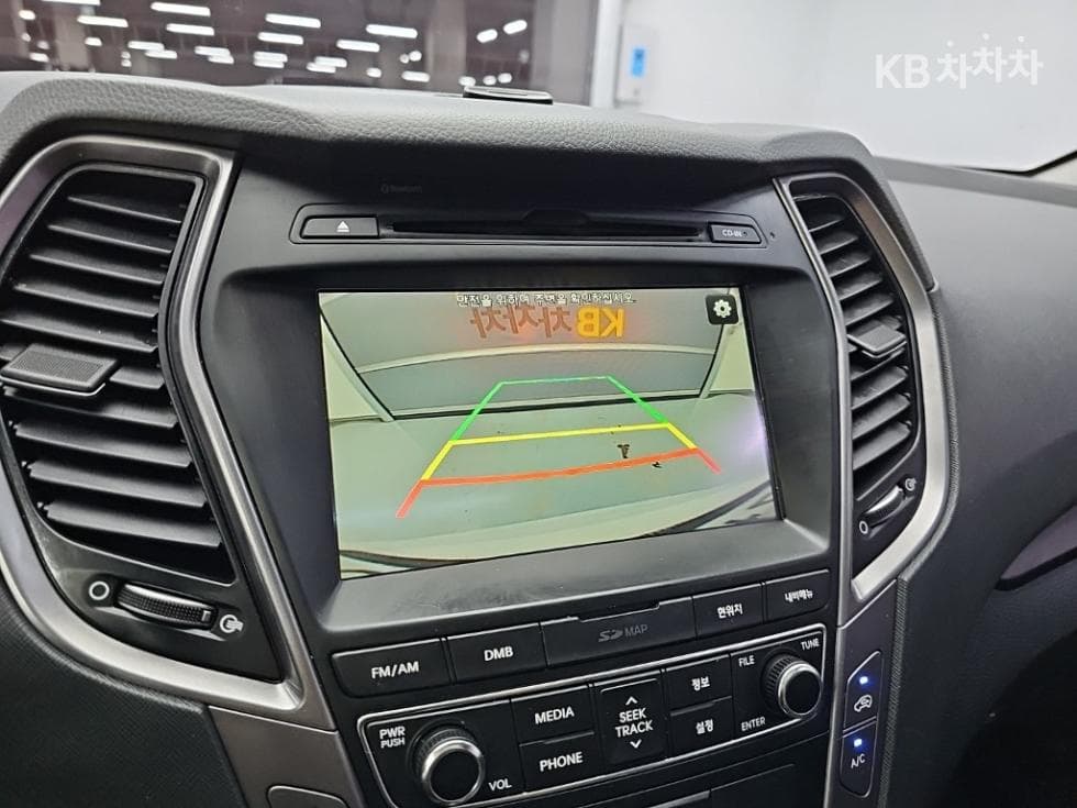 Hyundai Santa Fe DMHyundai R-engine 2.0 diesel 2WD PREMIUM Standard - 16
