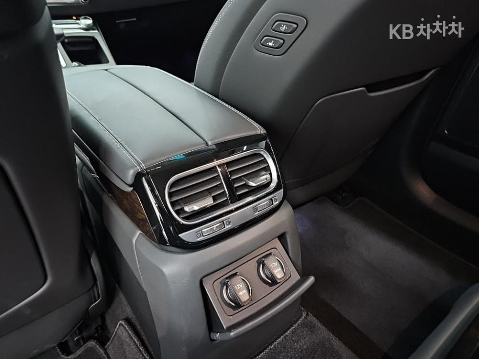 Genesis G903.8 GDi AWD Premium Luxury - 13