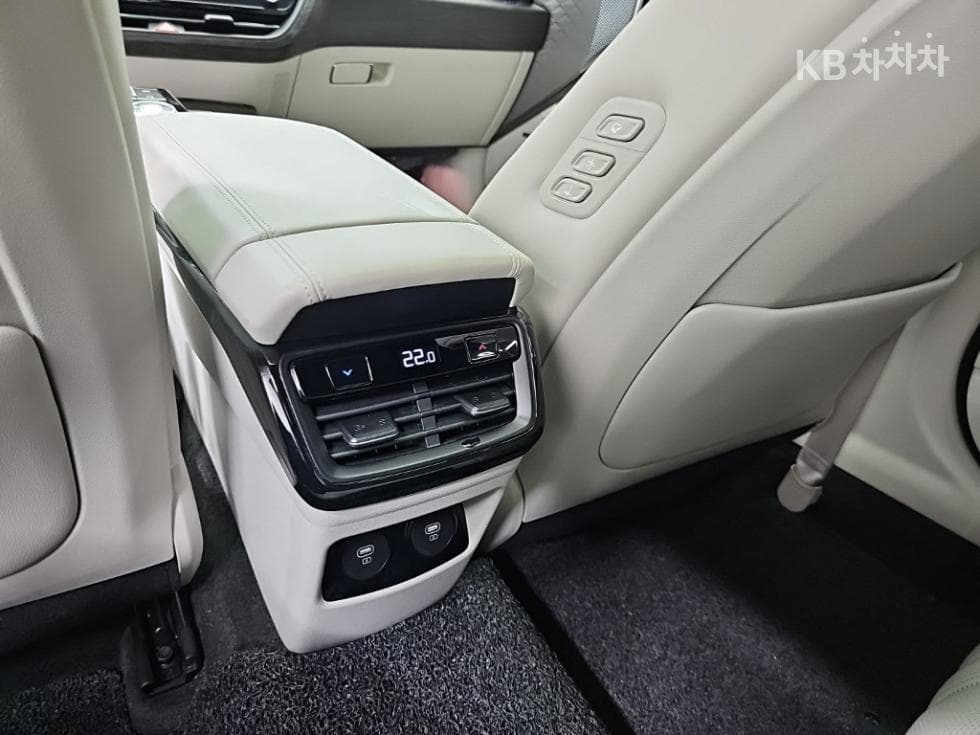 Kia K8 Hybrid1.6 Turbo Signature - 13
