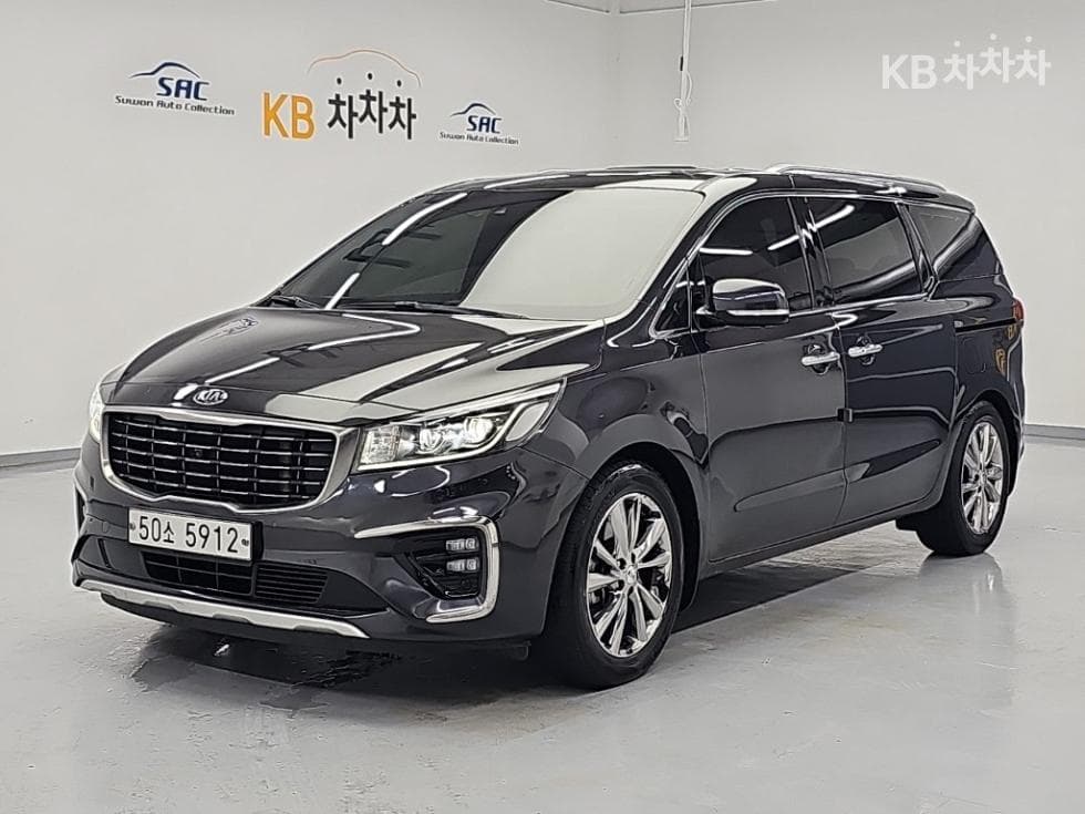 Kia The New (facelift) Carnival 9-seater 2.2 Diesel Noblesse Special (special feature/edition) - Image 1