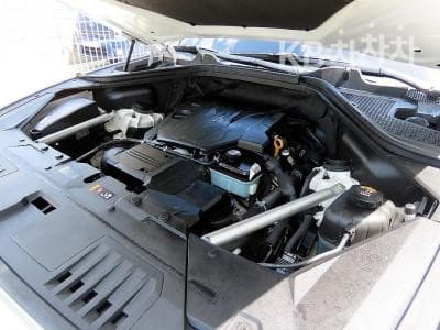 Genesis GV802.5 Turbo Gasoline AWD - 19