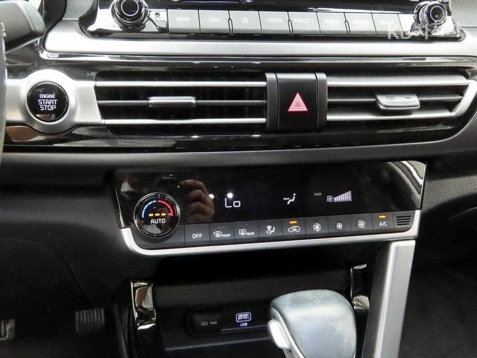 Киа Seltos1.6 Бензин Турбо 2WD Престиж - 9