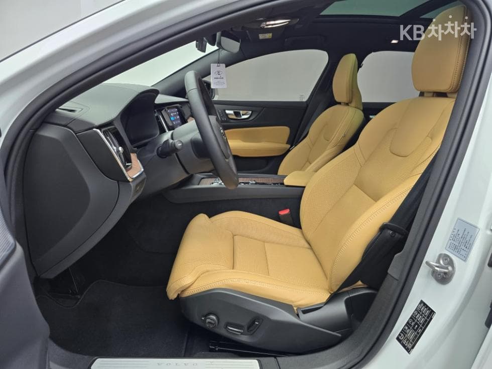 Volvo V60 CC(Second generation)B5 AWD Ultimate - 10