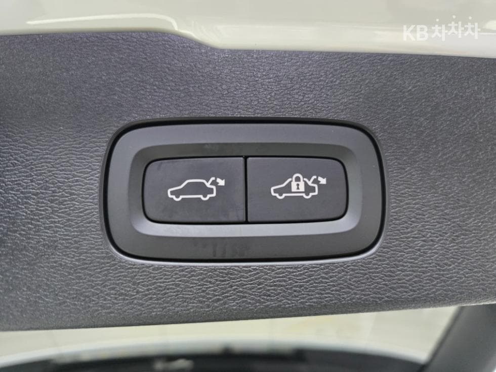 Volvo V60 CC(Second generation)B5 AWD Ultimate - 20