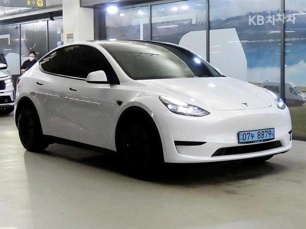 테슬라 Model Y RWD Standard - Image 1