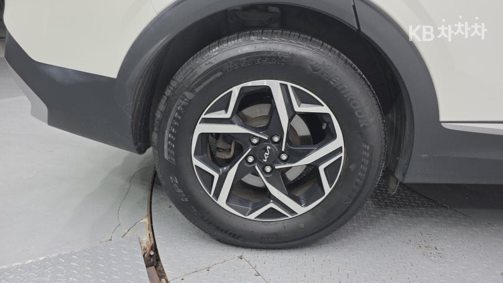 Kia The All New SportageD2.0 2WD Prestige - 26
