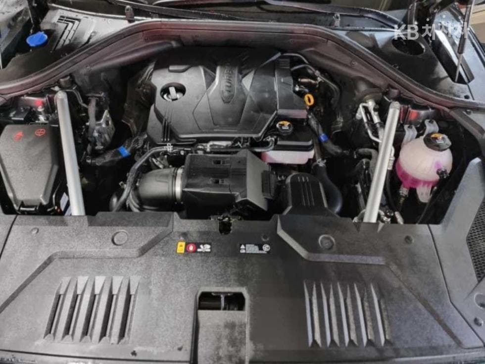 Дженезис GV70Бензин 2.5T AWD - 20