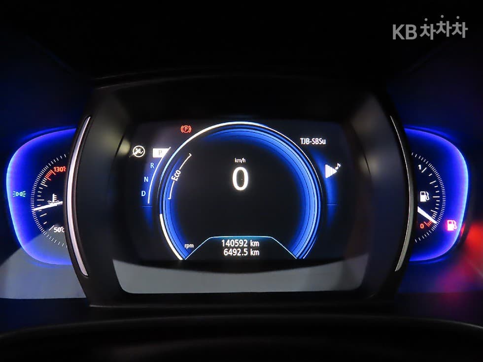 Renault Korea QM62.0 2WD RE Signature - 10