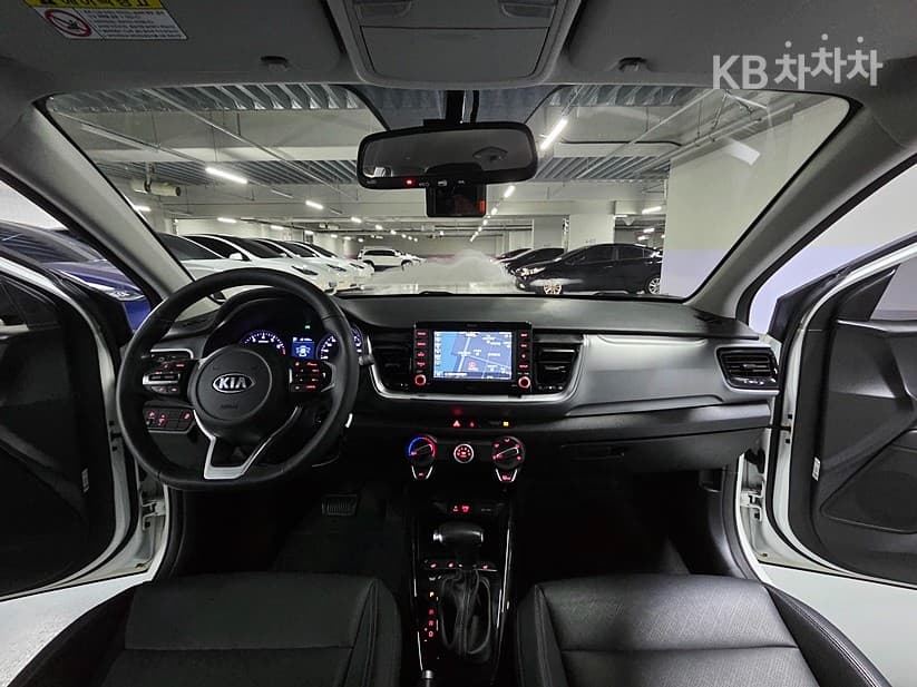 Kia StonicGasoline 1.4 MPI Deluxe - 13