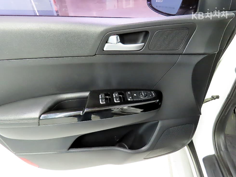 Kia Sportage 4th generationDiesel 2.0 2WD Noblesse - 14