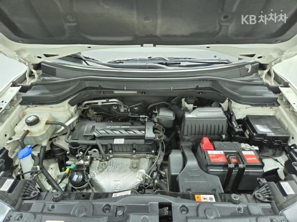 KG Mobility The New (facelift) Tivoli1.6 GDi V3 - 5