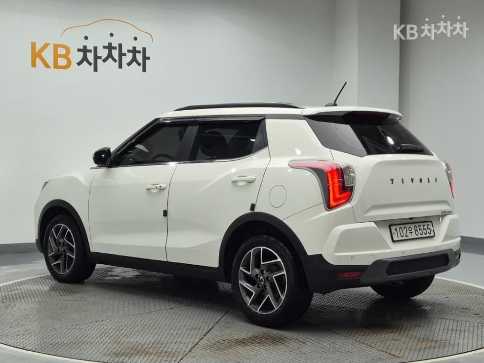 KG Mobility The New (facelift) Tivoli1.6 GDi V3 - 2