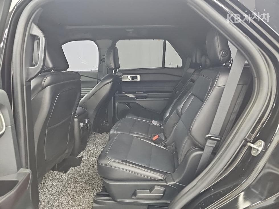Ford Explorer(6세대)Gasoline Turbo 2.3 AWD Limited - 12