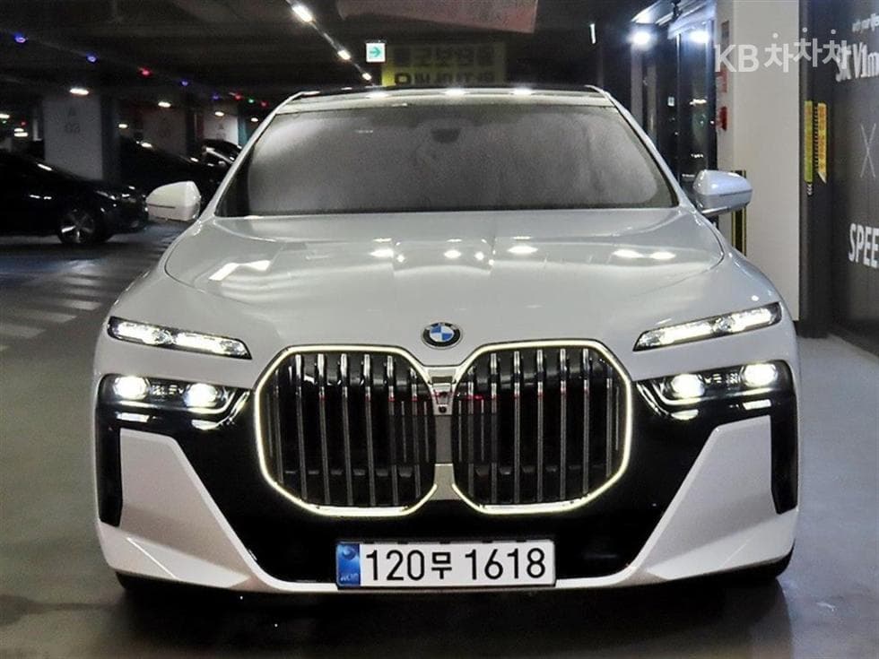 BMW 7시리즈(G70)740i xDrive M Sport - 2