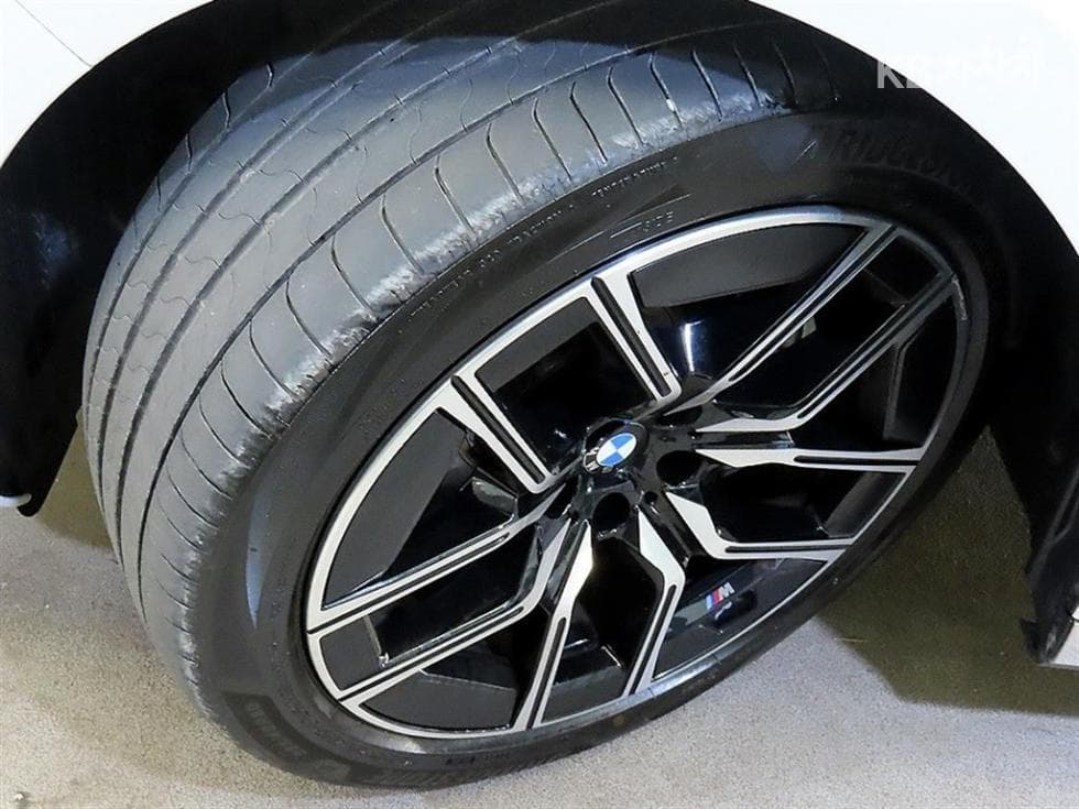 BMW 7시리즈(G70)740i xDrive M Sport - 20