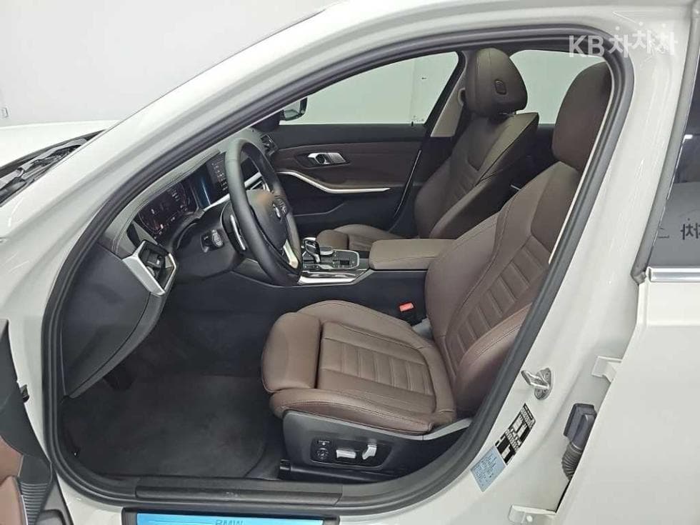 BMW 3 Серия (G20)320i Luxury Innovation Package - 11