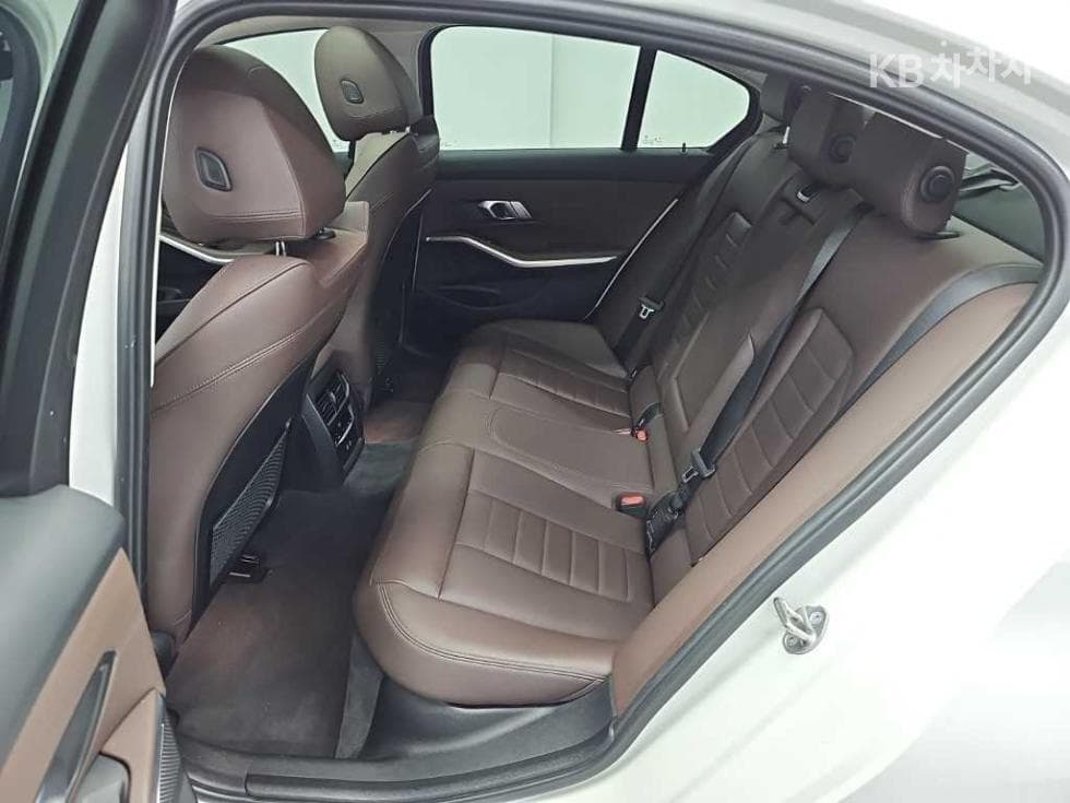 BMW 3 Серия (G20)320i Luxury Innovation Package - 12