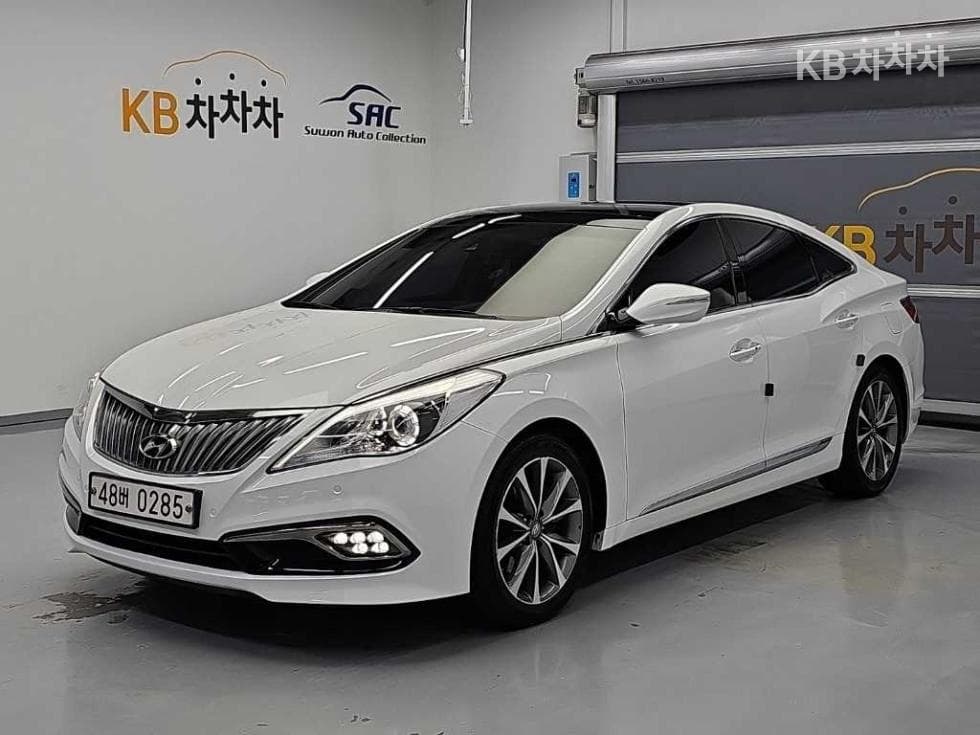 Hyundai Grandeur (Azera)HG HG240 Modern - Image 1