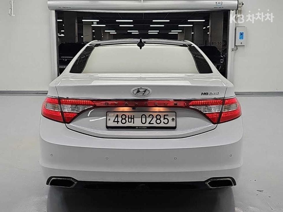 Hyundai Grandeur (Azera)HGHG240 Modern - 3