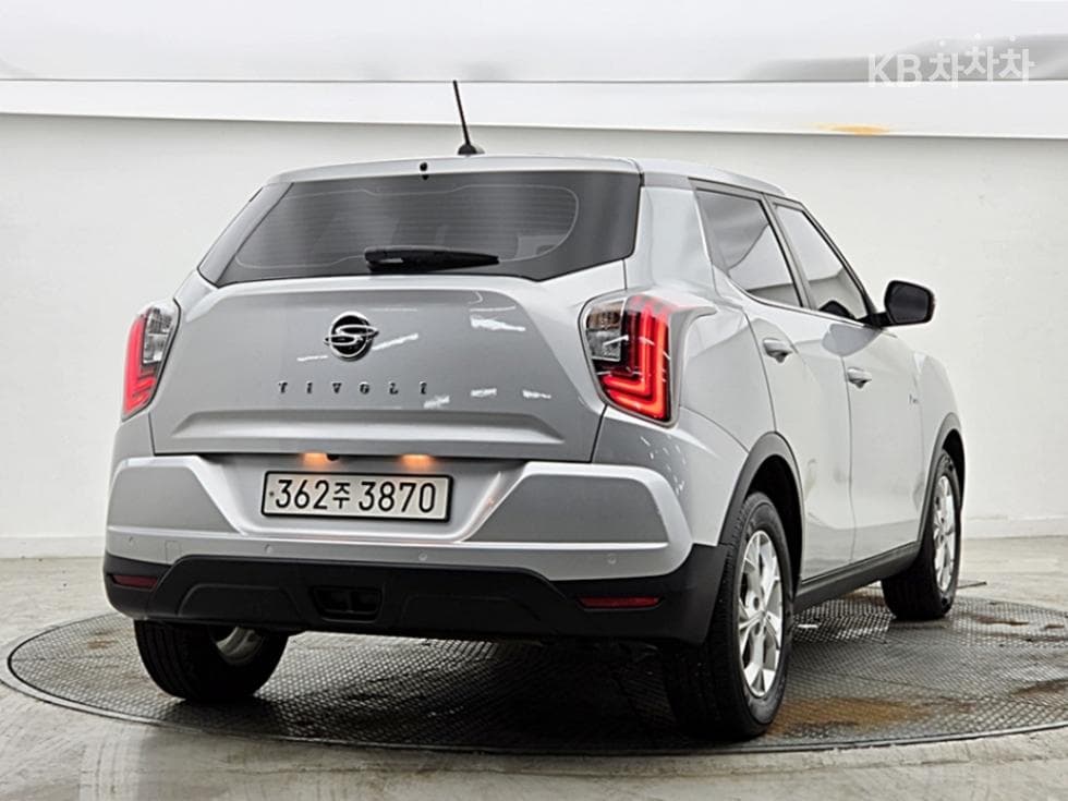 KG Mobility Very New (facelift/refresh; particularly for Tivoli) TivoliGasoline V1 2WD Standard - 2