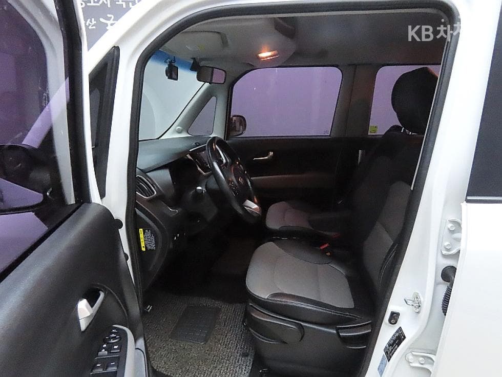 Kia The New (facelift) Ray (van)1.0 Gasoline Luxury - 10