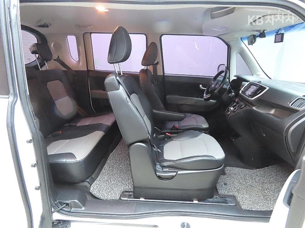 Kia The New (facelift) Ray (van)1.0 Gasoline Luxury - 12