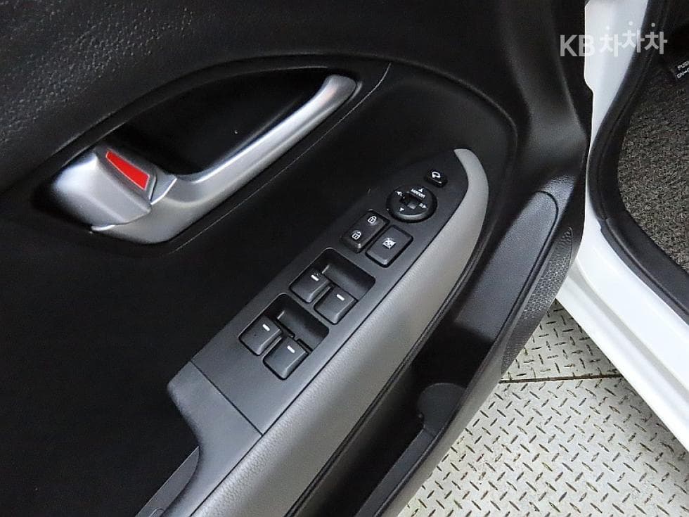 Kia The New (facelift) Ray (van)1.0 Gasoline Luxury - 14
