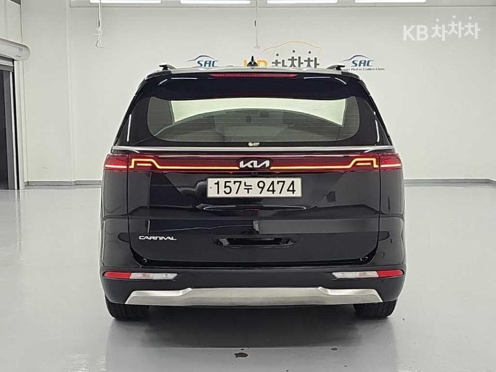 Киа Канивал 4-то поколениеG3.5 GDI 9-местен Noblesse - 3
